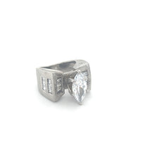 Load image into Gallery viewer, Sterling Silver Ring