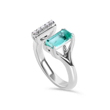 Load image into Gallery viewer, Colombian Emerald & Diamond Ring