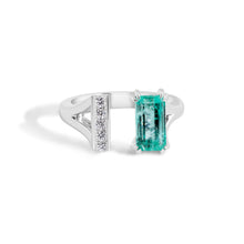 Load image into Gallery viewer, Colombian Emerald & Diamond Ring
