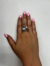 Load image into Gallery viewer, Sterling Silver Ring