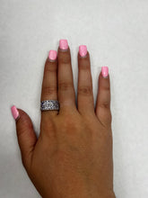 Load image into Gallery viewer, Sterling Silver Ring
