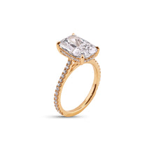 Load image into Gallery viewer, Center Cushion Cut Brilliant Lab Grown Diamond Ring 4.21CT set in 14K Yellow Gold