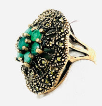 Load image into Gallery viewer, Sterling Silver Marcasite and Emerald Ring