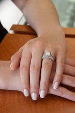 Load image into Gallery viewer, Exclusive Diamond Engagement Ring