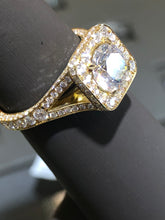 Load image into Gallery viewer, Diamond Engagement Ring