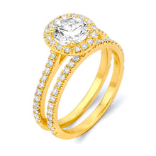 Load image into Gallery viewer, Halo Diamond Engagement Ring.