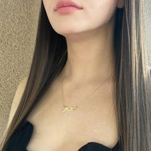 Load image into Gallery viewer, Custom Hebrew Name Necklace Set in Gold