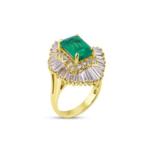 Load image into Gallery viewer, Colombian Emerald &amp; Baguette Diamonds in 14k Yellow Gold
