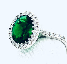 Load image into Gallery viewer, Sterling Silver Green and Clear CZ Ring
